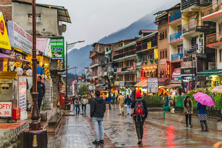 Manali Mall Road 